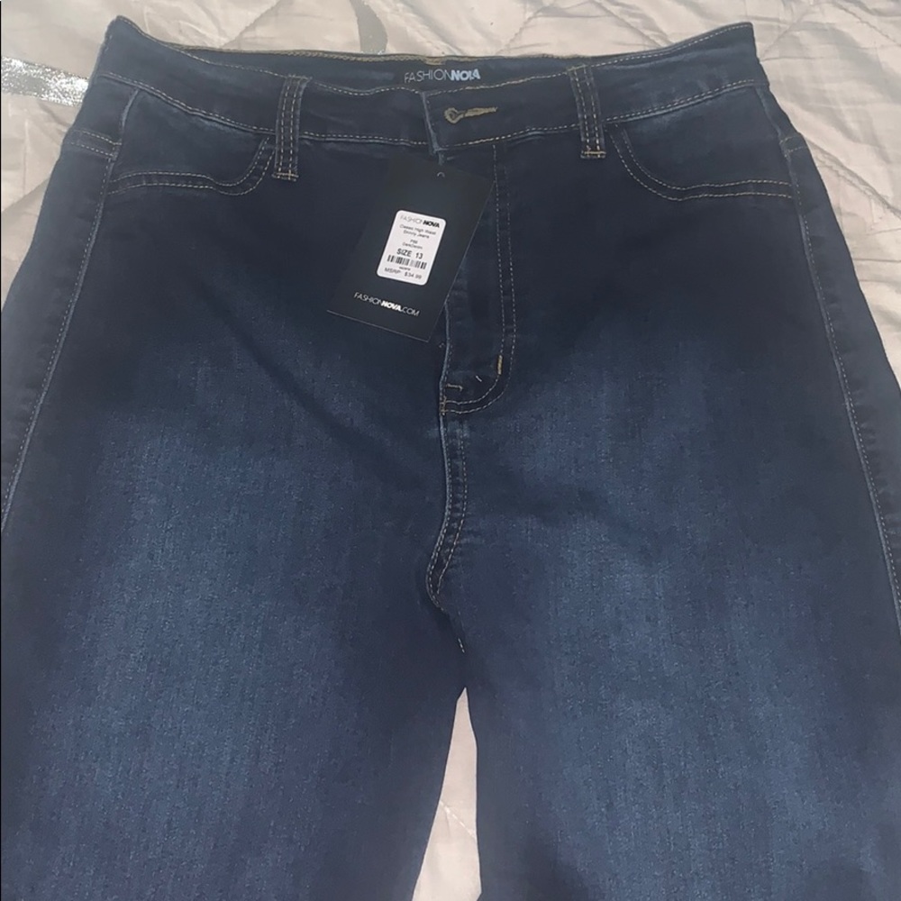 Fashion nova high rise jeans, brand new